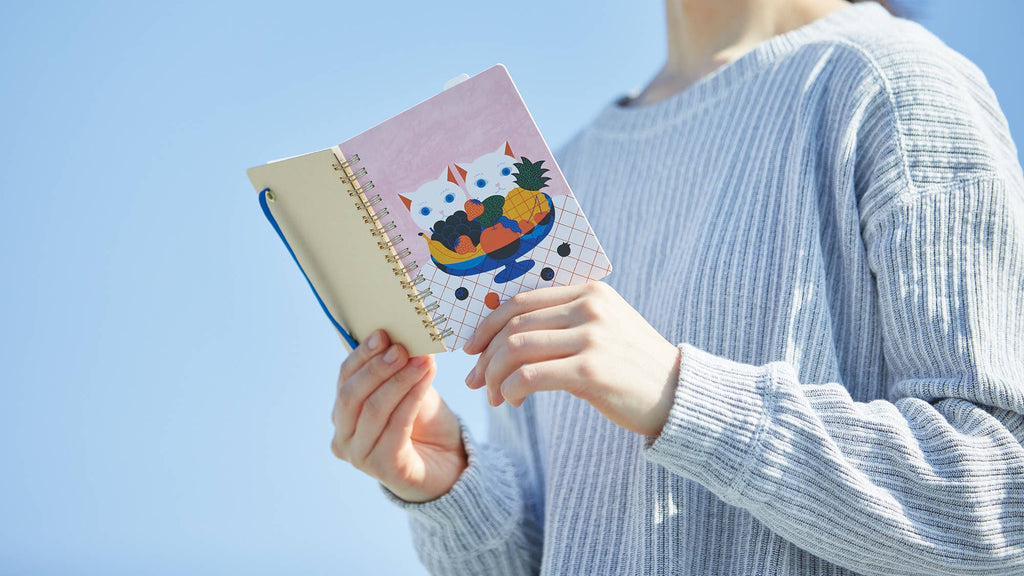 HITOTOKI NOTE Ring Notebook (Passport size) - Art Haus and Co